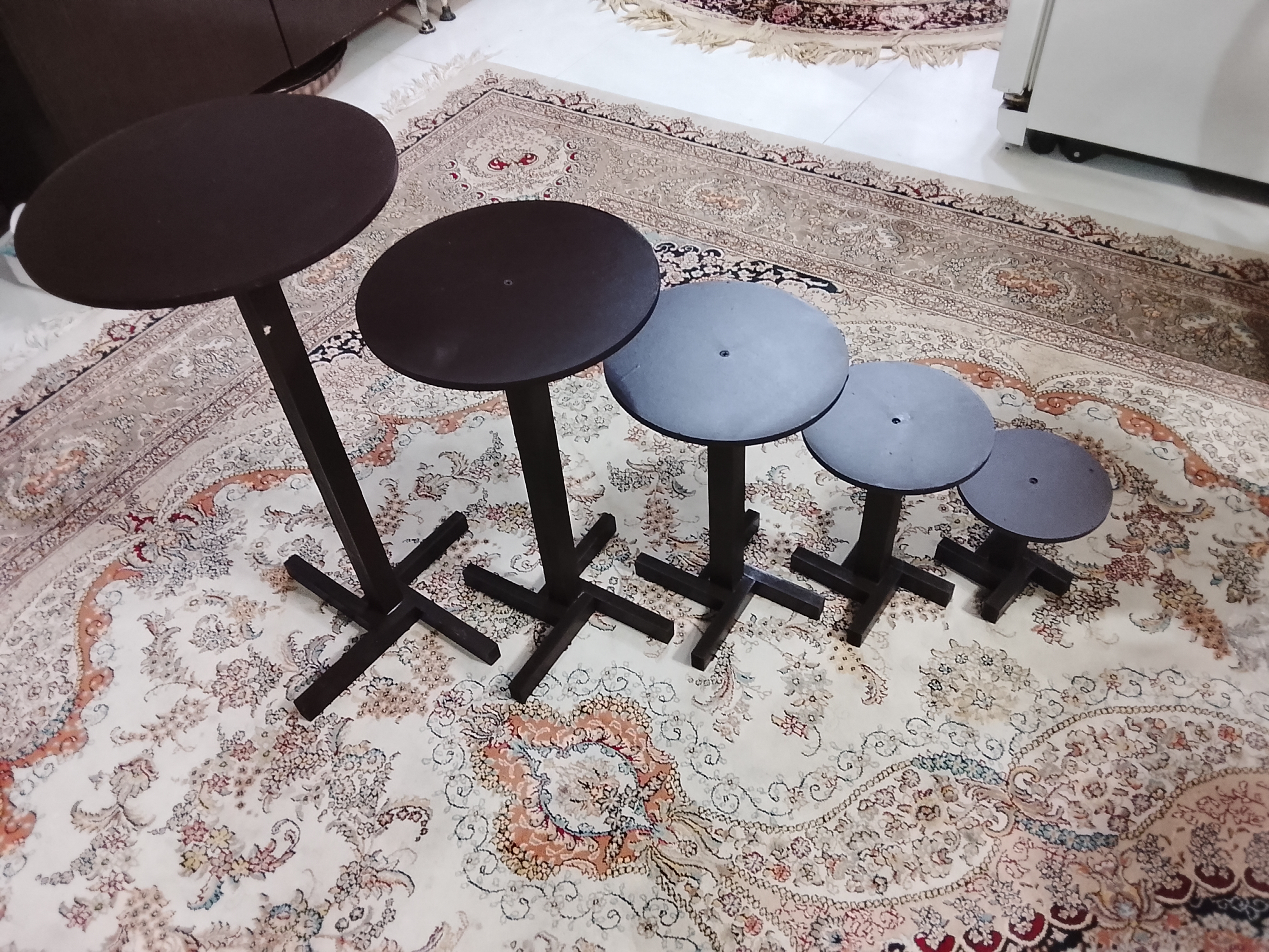 استند زیر گلدانی چهارپایه طرح گرد(پنج تایی)